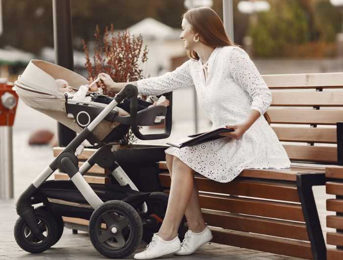 Are Strollers Safe For Newborns?