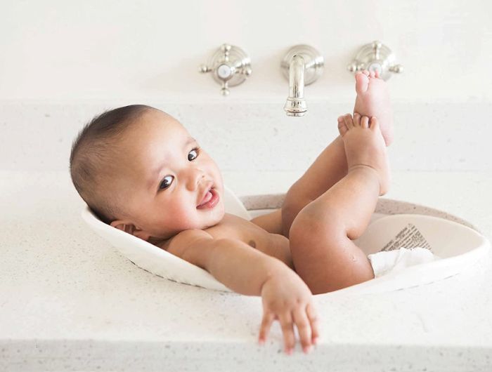 How To Give A Baby A Bath Tips For Calm Relaxed Babies