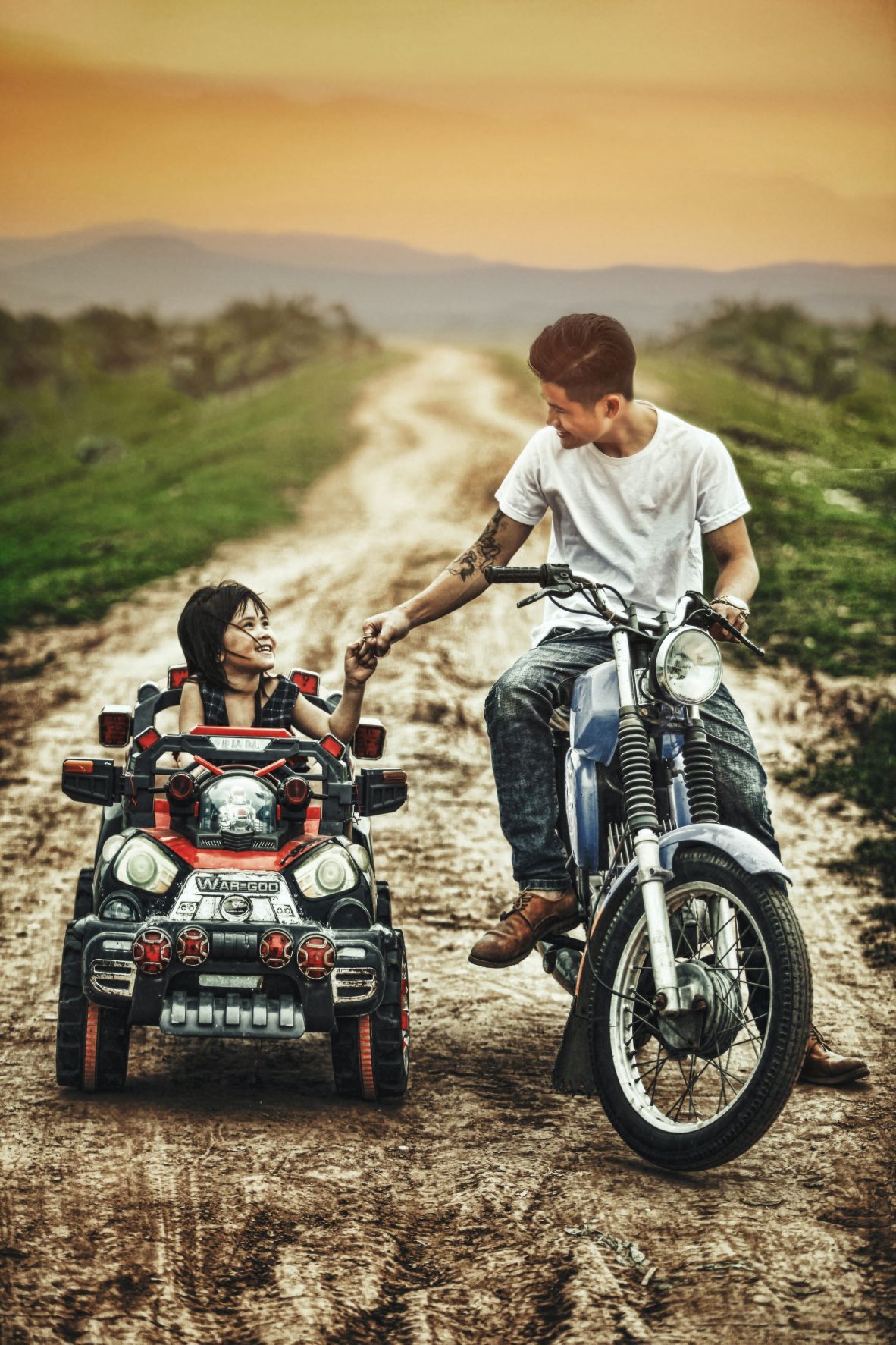 Best 2 Seater Ride On Car With Parental Remote Control